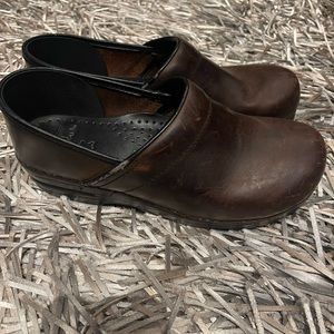 COPY - Dansko clogs - Size 10